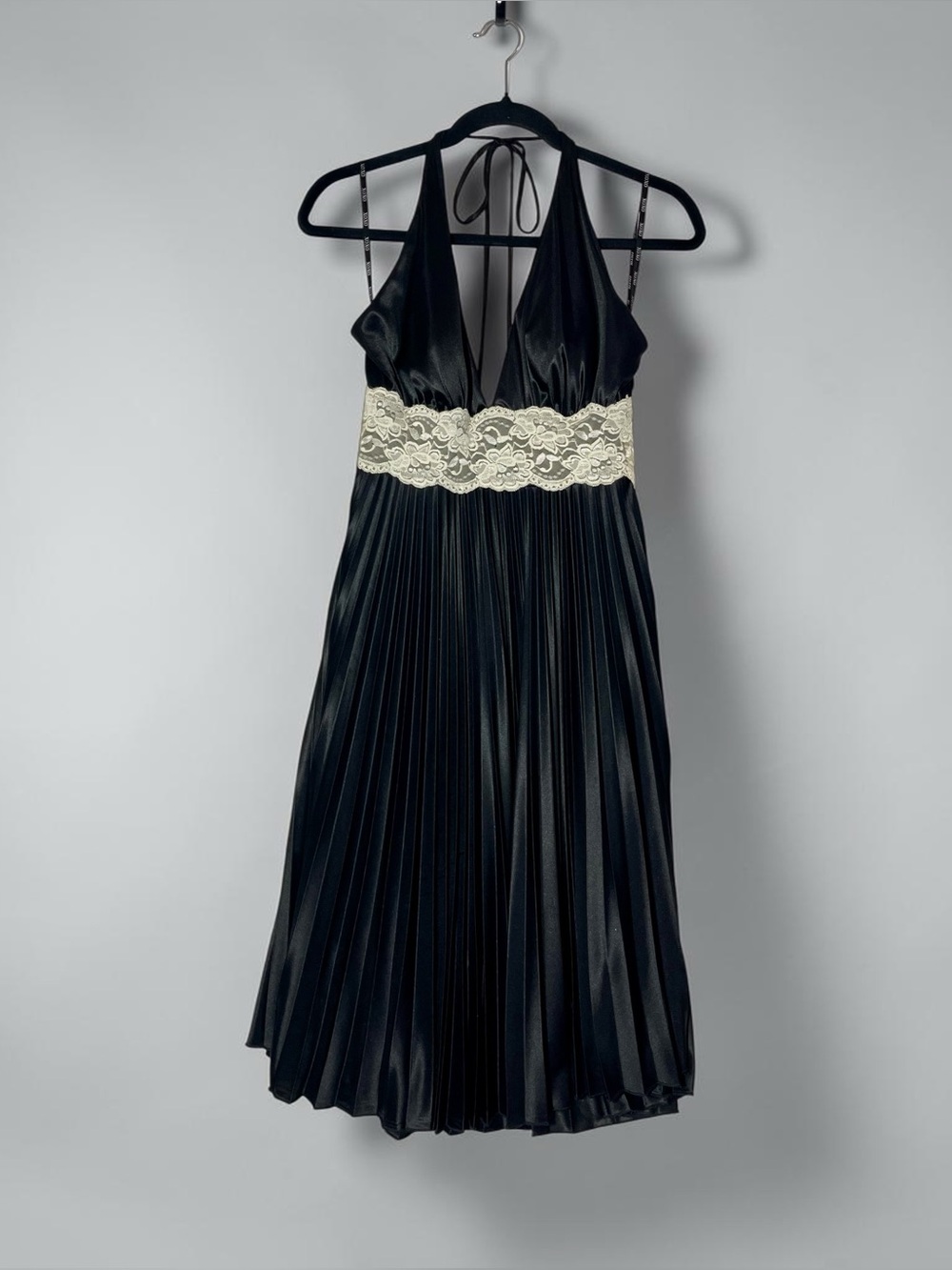 Vintage Y2K XOXO Collection Black Lace dress Medium